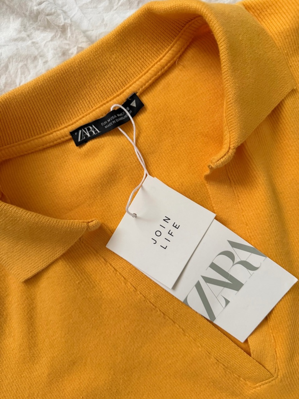 NWT Zara - Women's Short Sleeve V‑Neck Polo Crop Top - Yellow - Picture 13 of 16